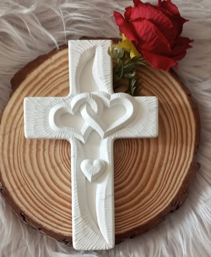 Krásný křížek K03